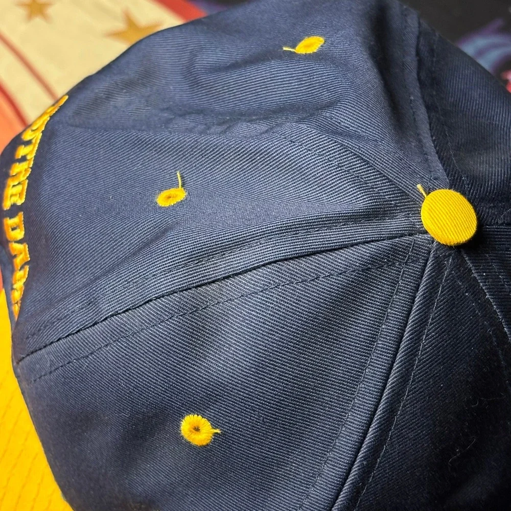 Vintage Notre Dame Fighting Irish Snapback Hat Competitor Navy Cap 90s College
